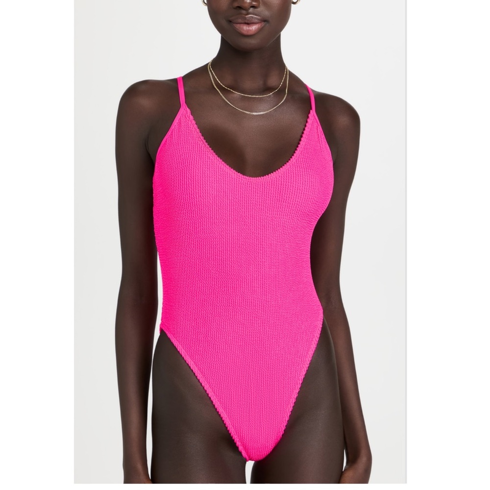 60% off! Good American Always Fits Pink Crinkle Swimsuit